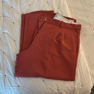 Aritzia effortless pant size 16 cropped